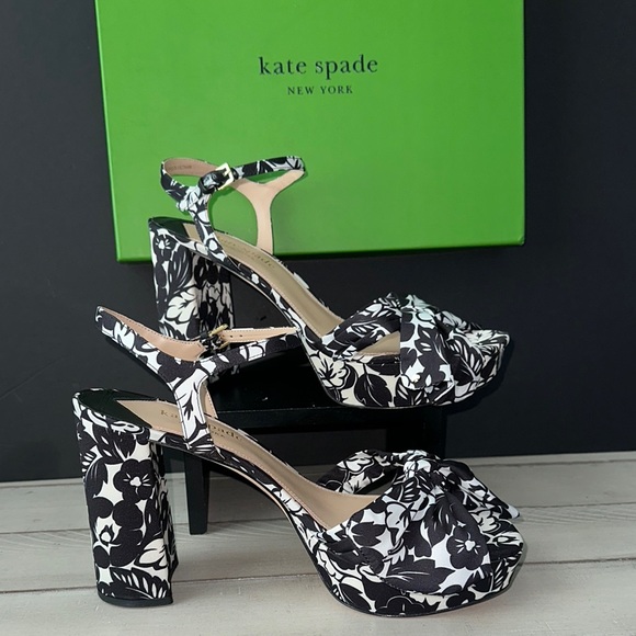 Kate Spade Black and White Floral Women's Shoes - Picture 2 of 7
